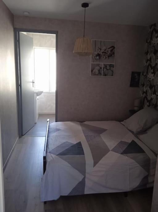 Maison Pour 2 A 4 Personnes Brassac-les-Mines Zewnętrze zdjęcie